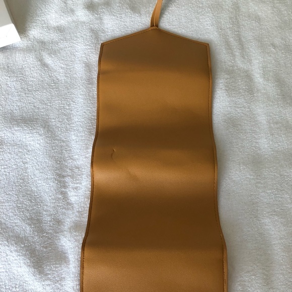 New in box vegan leather travel tech organizer - Picture 2 of 9